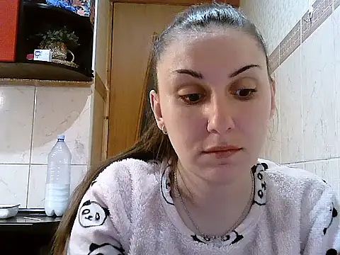 Yuliia30 online show from 15, 4, 2026