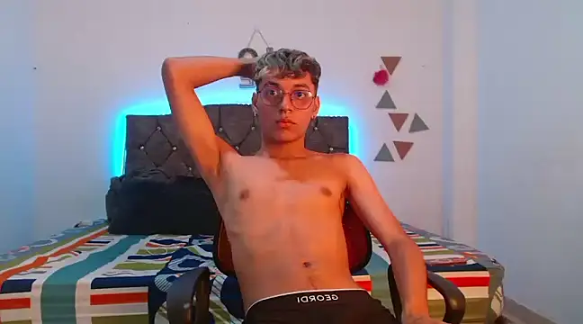 Snapshot of andrew_willyams chatting on 28, 1, 2025 andrew willyams online show from 28, 1, 2025