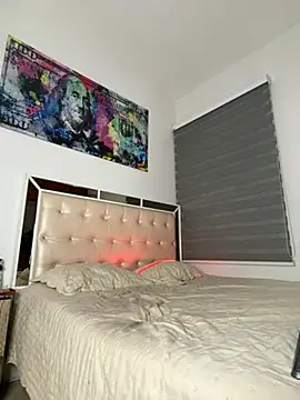 Snapshot of Sexyhot_cat chatting on 7, 7, 2026 Sexyhot cat online show from 7, 7, 2026