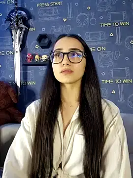 Snapshot of LittleX_Angel chatting on 9, 3, 2025 LittleX Angel online show from 9, 3, 2025