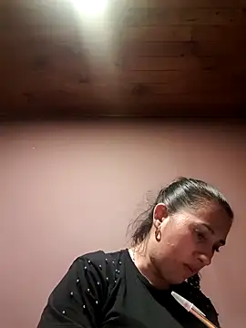 CHARLOTTE 1711 online show from 17, 9, 2025