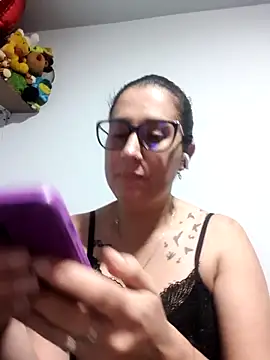 CHARLOTTE 1711 online show from 21, 10, 2025