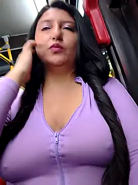 Melyy Edii online show from 7, 5, 2026