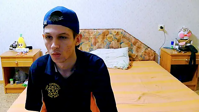 Snapshot of Lester_Broo chatting on 4, 3, 2025 Lester Broo online show from 4, 3, 2025