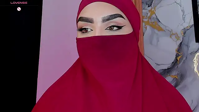 Snapshot of Maissa_Alabi chatting on 13, 7, 2026 Maissa Alabi online show from 13, 7, 2026