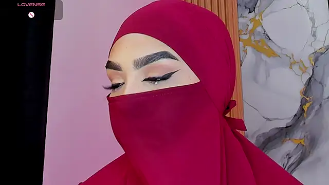 Snapshot of Maissa_Alabi chatting on 25, 7, 2026 Maissa Alabi online show from 25, 7, 2026