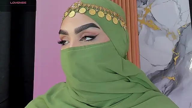 Snapshot of Maissa_Alabi chatting on 29, 7, 2026 Maissa Alabi online show from 29, 7, 2026