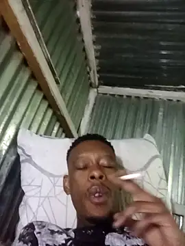 Snapshot of whizzydick1504 chatting on 30, 1, 2025 whizzydick1504 online show from 30, 1, 2025