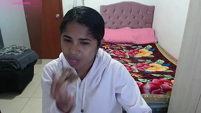 july-feria online show from 30, 11, 2025