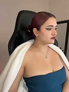 raven  white1 online show from 18, 1, 2025