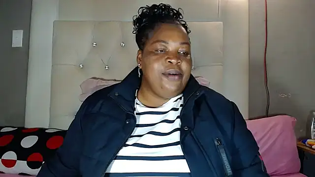 omalicha98 online show from 5, 5, 2026