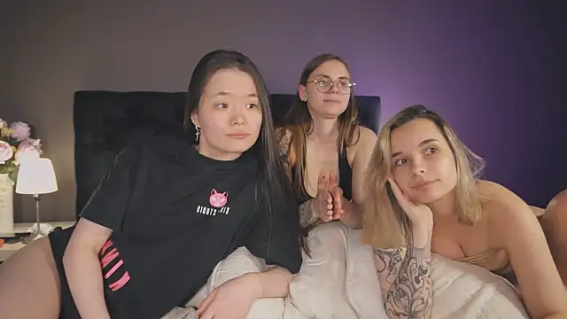 Snapshot of Bella_Alita chatting on 3, 3, 2025 Bella Alita online show from 3, 3, 2025