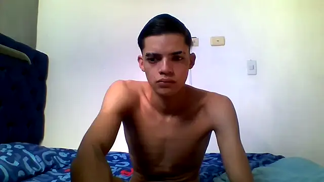 Latinos 2001 online show from 22, 5, 2026