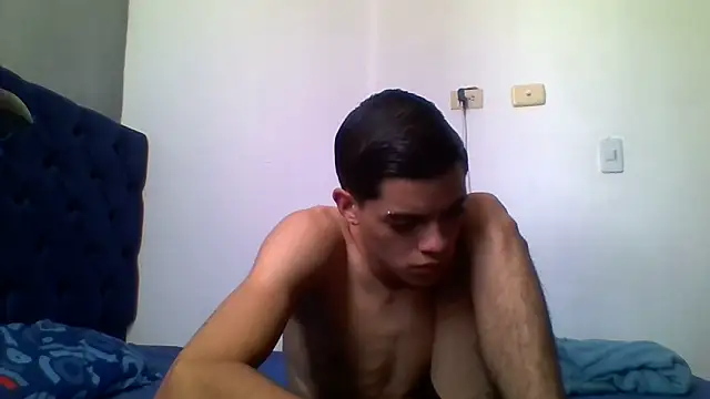 Latinos 2001 online show from 10, 6, 2026
