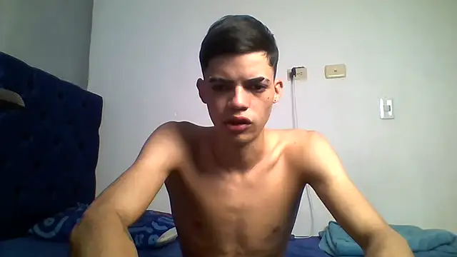Latinos 2001 online show from 25, 6, 2026