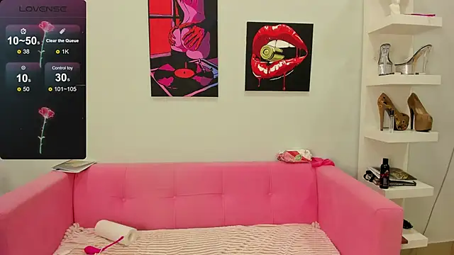 Brilly Lily online show from 18, 2, 2025