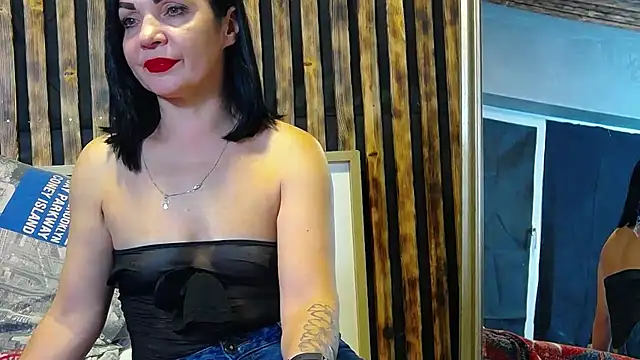 Tory Lovi online show from 9, 3, 2025