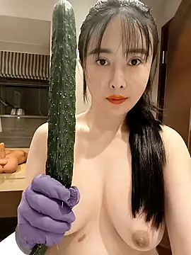 Snapshot of lilandi0521 chatting on 11, 3, 2025 lilandi0521 online show from 11, 3, 2025