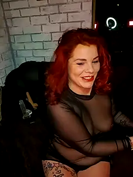 Snapshot of NaughtyNikki89 chatting on 22, 1, 2025 NaughtyNikki89 online show from 22, 1, 2025