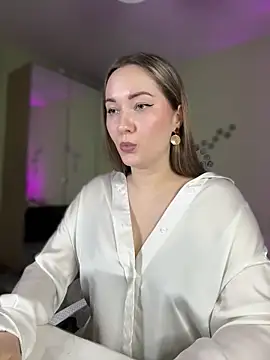 Kiss My Body online show from 21, 2, 2025