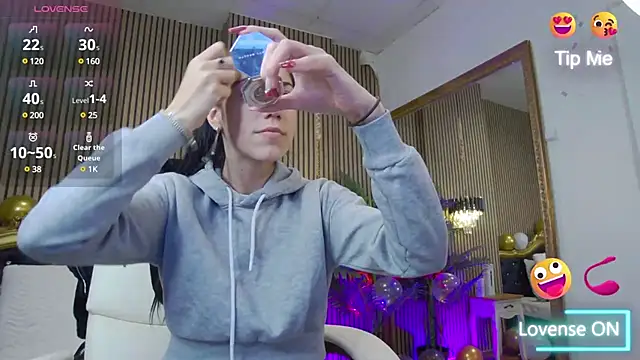 KeylaBlair online show from 8, 2, 2025