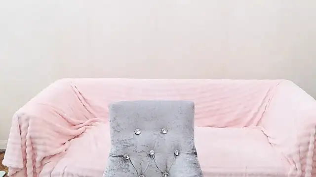 Snapshot of vnhfds chatting on 8, 2, 2025 vnhfds online show from 8, 2, 2025