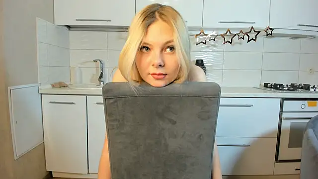 SynnoveEyre online show from 10, 2, 2025