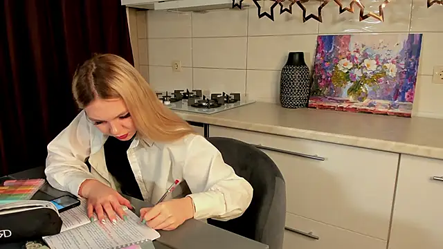 SynnoveEyre online show from 12, 2, 2025