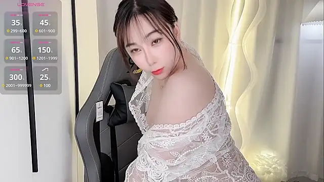 Alano-01 online show from 8, 3, 2025