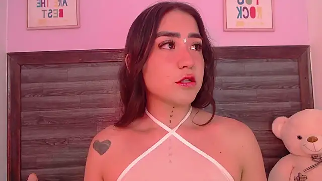 AdaaMillan online show from 6, 3, 2026