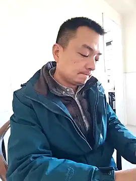 Snapshot of swg176 chatting on 16, 1, 2025 swg176 online show from 16, 1, 2025