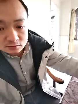 Snapshot of swg176 chatting on 27, 1, 2025 swg176 online show from 27, 1, 2025