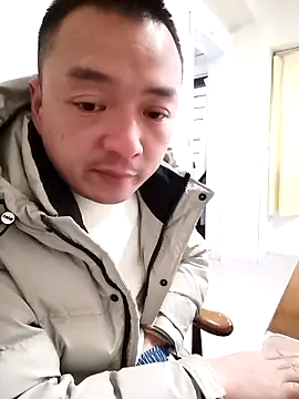 Snapshot of swg176 chatting on 1, 2, 2025 swg176 online show from 1, 2, 2025