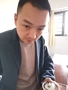 Snapshot of swg176 chatting on 8, 3, 2025 swg176 online show from 8, 3, 2025