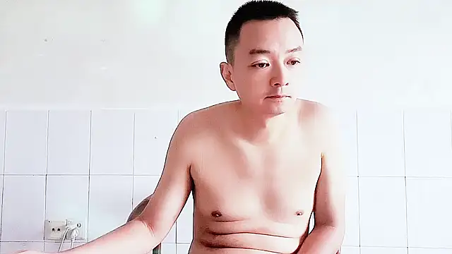 Snapshot of swg176 chatting on 18, 9, 2025 swg176 online show from 18, 9, 2025