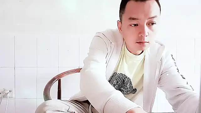 Snapshot of swg176 chatting on 23, 9, 2025 swg176 online show from 23, 9, 2025