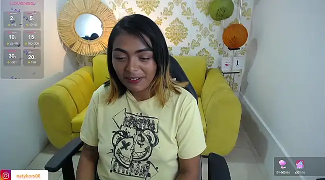 Snapshot of madelein_m chatting on 23, 2, 2025 madelein m online show from 23, 2, 2025