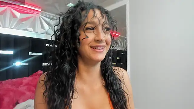 Snapshot of Shelley-Hack chatting on 22, 2, 2025 Shelley-Hack online show from 22, 2, 2025