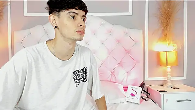 connor and angel online show from 5, 2, 2025