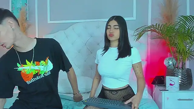 connor and angel online show from 22, 3, 2025