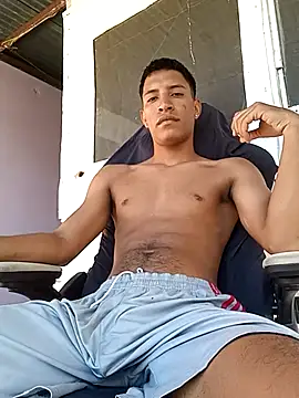 Snapshot of matteo_rivas chatting on 27, 9, 2025 matteo rivas online show from 27, 9, 2025