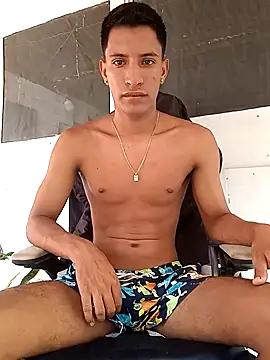 Snapshot of matteo_rivas chatting on 29, 9, 2025 matteo rivas online show from 29, 9, 2025