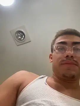 Snapshot of Daddywick chatting on 10, 11, 2025 Daddywick online show from 10, 11, 2025