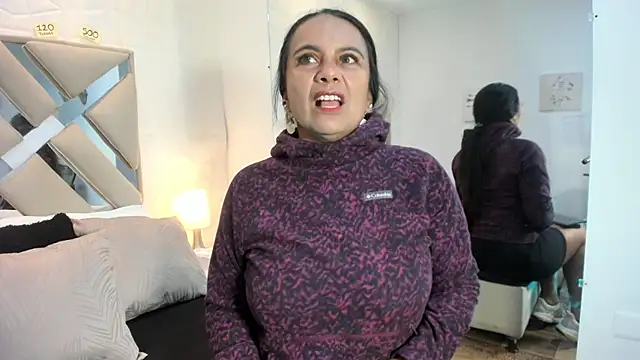 raquell moore online show from 24, 11, 2025