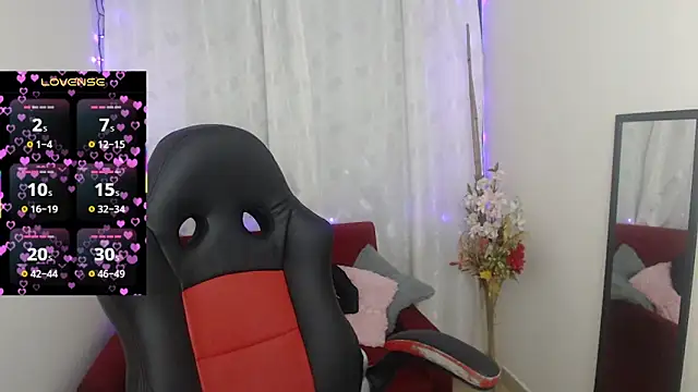 Snapshot of miss_moonlight chatting on 15, 3, 2025 miss moonlight online show from 15, 3, 2025