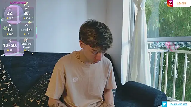 Snapshot of ethan_and_ava chatting on 17, 12, 2025 ethan and ava online show from 17, 12, 2025