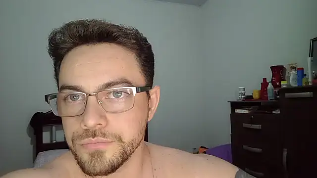 Snapshot of Dyllan__ chatting on 24, 6, 2026 Dyllan online show from 24, 6, 2026