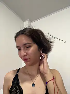 Snapshot of Bella_still chatting on 16, 3, 2026 Bella still online show from 16, 3, 2026