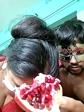 Snapshot of Sexy-Couple20 chatting on 29, 1, 2025 Sexy-Couple20 online show from 29, 1, 2025