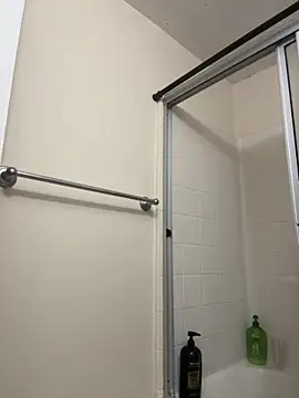 Snapshot of hornycouple818 chatting on 14, 9, 2025 hornycouple818 online show from 14, 9, 2025